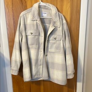 Old Navy Checkered Jacket in Cream and Gray